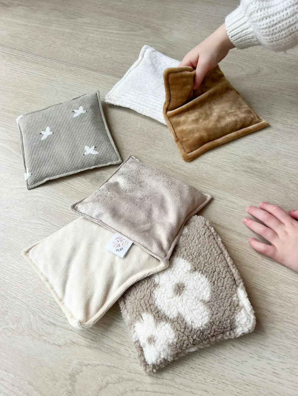 pit and play sensorische pittenzakjes natural spark