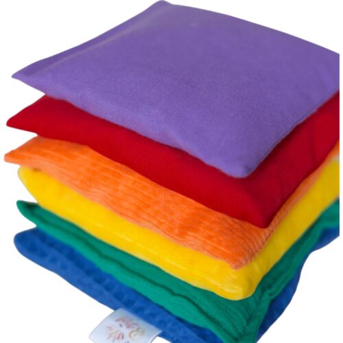 pit and play regenboog sensorische pittenzakjes