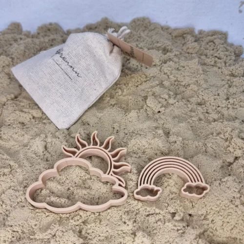 Grennn-zon-en-regenboog-uitsteker-in-zand