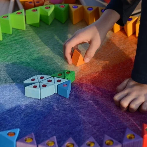 Alternative view of Bauspiel Regenboog Kleed van wolvilt - Ø 50cm