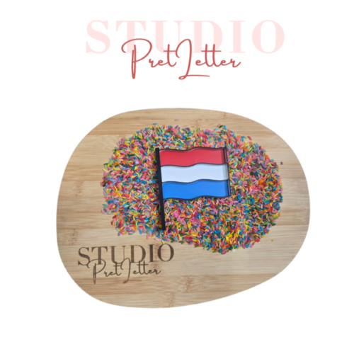 Studio Pretletter - Vulvorm Vlag